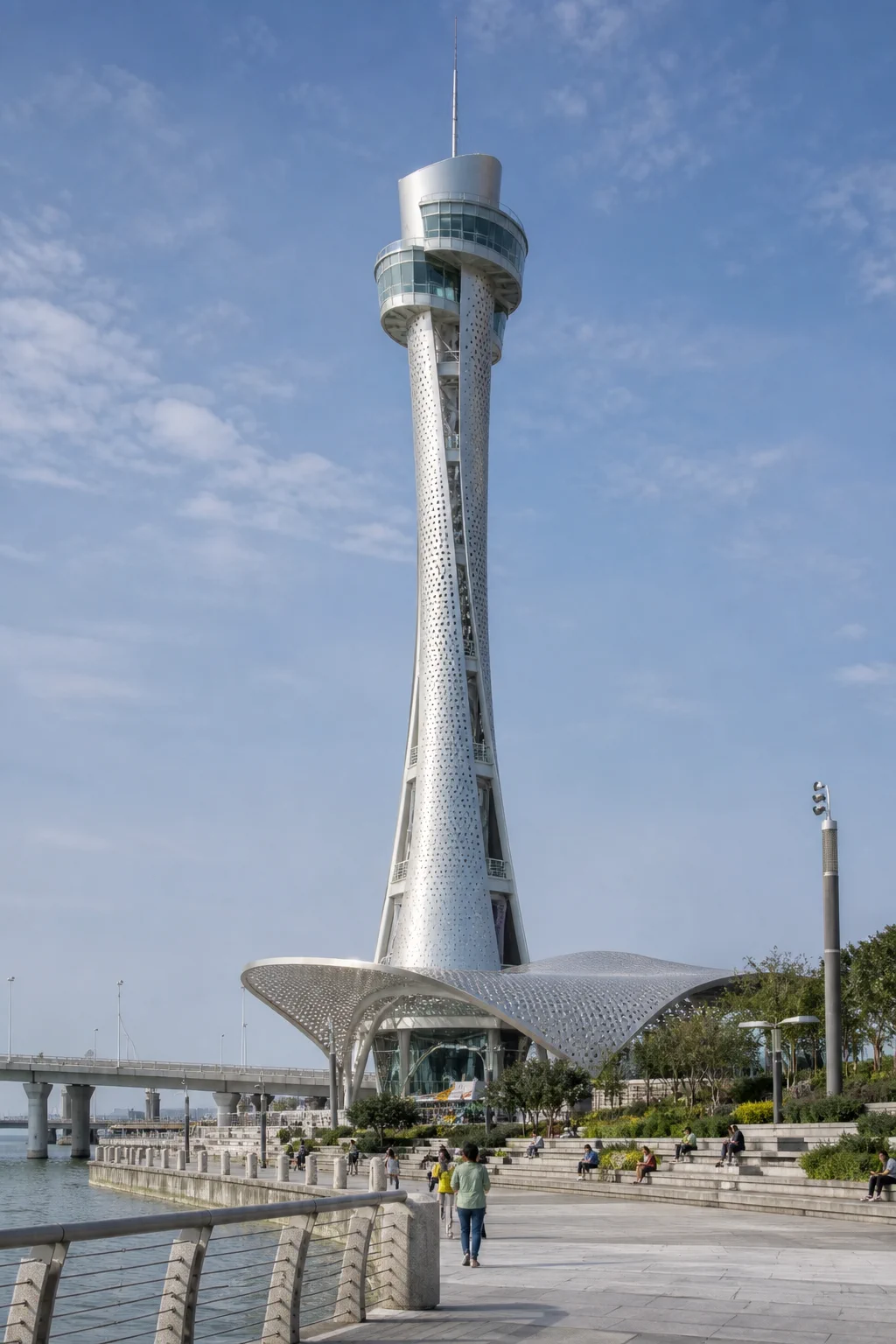 尖峰橋塔
